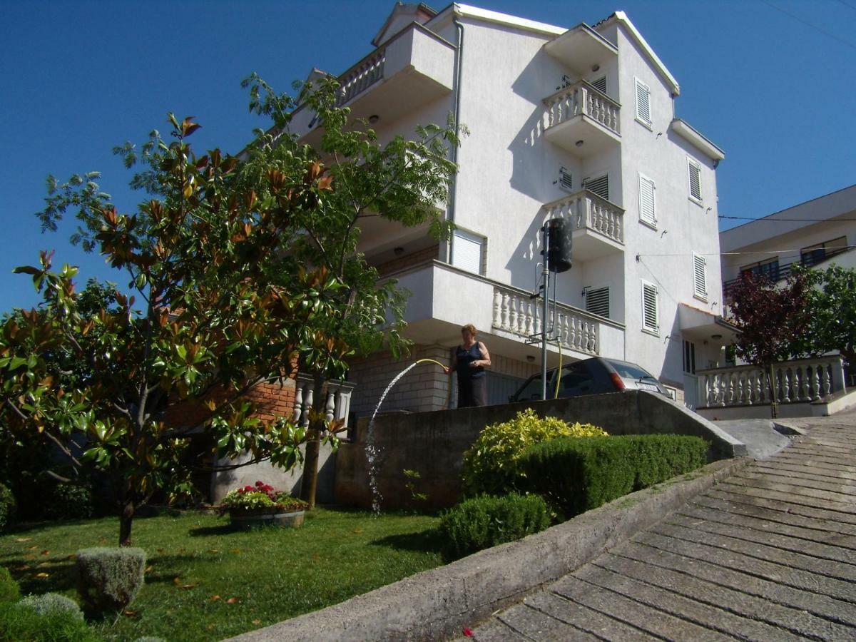 Apartment Zelencic กาลี ภายนอก รูปภาพ